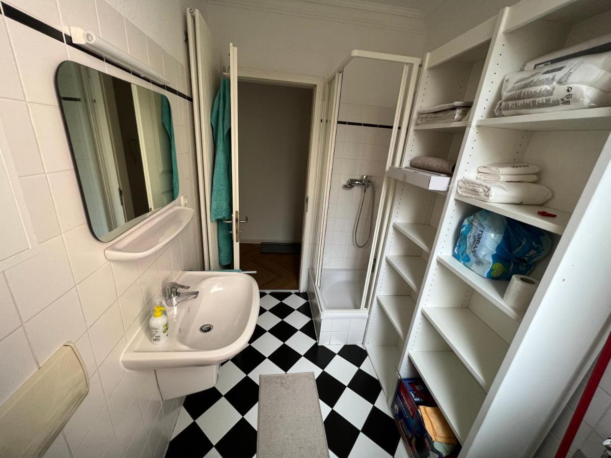 Wohnung Im Universitaetsring Halle  Bagian luar foto