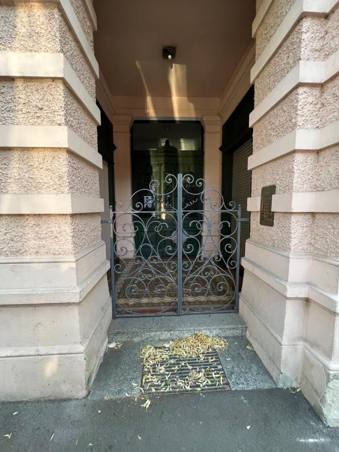 Wohnung Im Universitaetsring Halle  Bagian luar foto